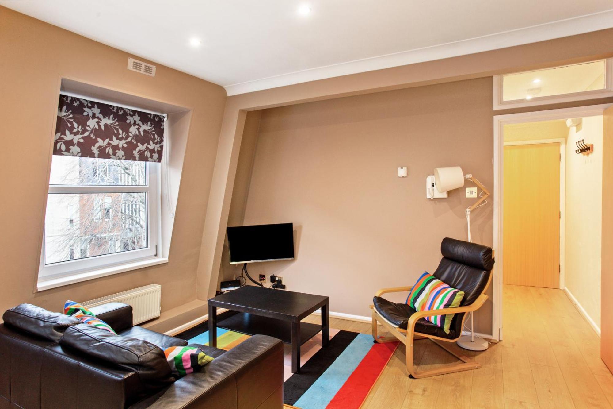 Perfect Perch For Legal Eagle - Winchester Law Courts, High St, Westgate Museum Apartamento Exterior foto